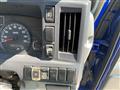 2009 Isuzu Elf