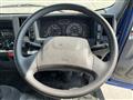 2016 Isuzu Elf