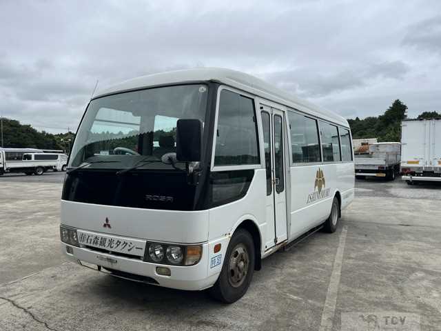 2000 Mitsubishi Rosa