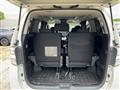 2011 Toyota Vellfire