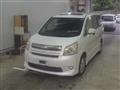 2008 Toyota Noah