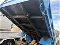 2002 Mitsubishi Canter