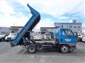 1999 Mitsubishi Canter