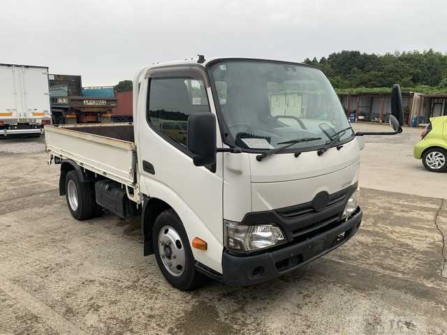 2017 Toyota Dyna