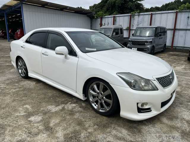 2009 Toyota Crown