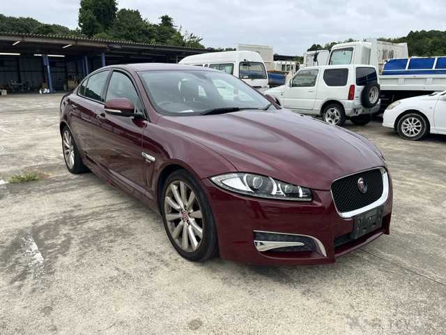 2015 Jaguar XF
