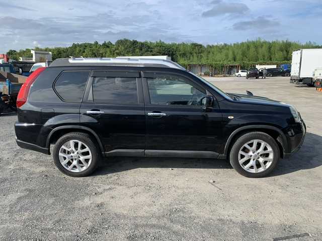 Nissan X-Trail 2011 photo 5