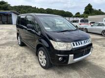 2011 Mitsubishi Delica D5