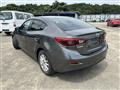 2016 Mazda Axela