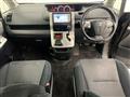 2010 Toyota Noah