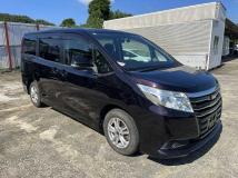 2014 Toyota Noah