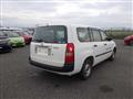 2007 Toyota Succeed Van
