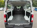 2022 Nissan NV350 Caravan