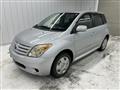 2005 Toyota IST