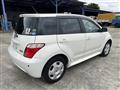 2005 Toyota IST