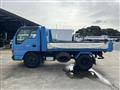 2002 Isuzu Elf