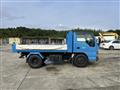 2002 Isuzu Elf