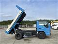 2002 Isuzu Elf