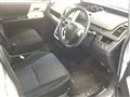 2010 Toyota Voxy