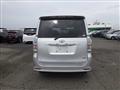 2010 Toyota Voxy