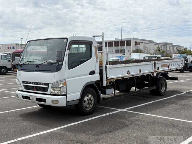 2004 Mitsubishi Canter
