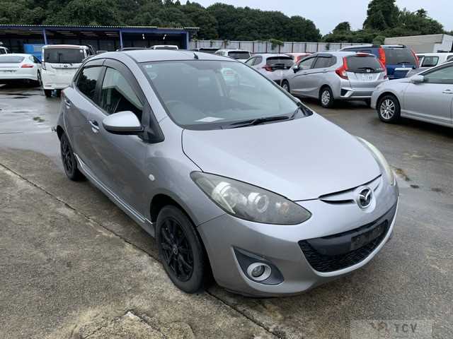 2011 Mazda Demio