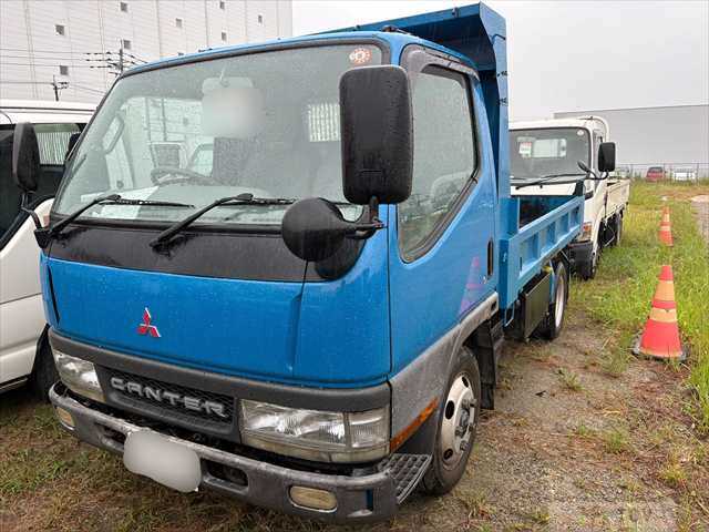 2002 Mitsubishi Canter