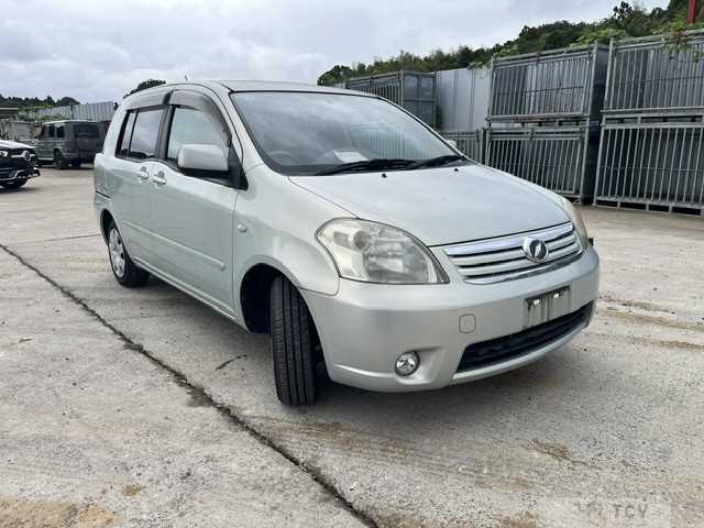 2007 Toyota Raum