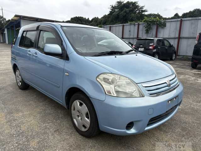 2007 Toyota Raum