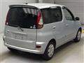 2005 Toyota Fun Cargo