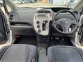 2010 Toyota Ractis