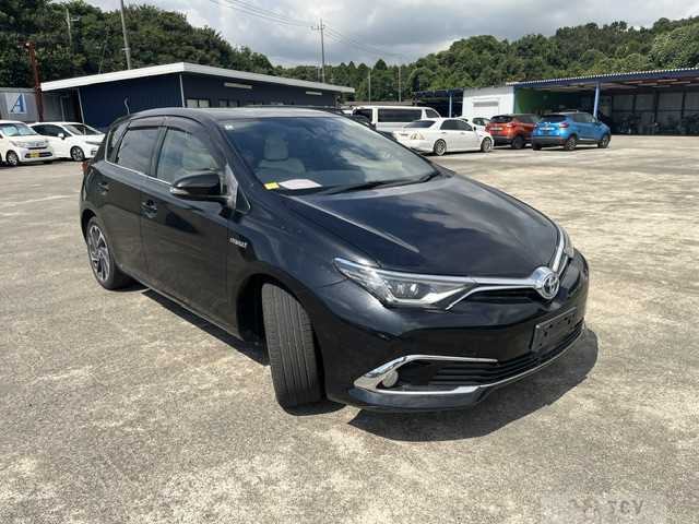 2016 Toyota Auris