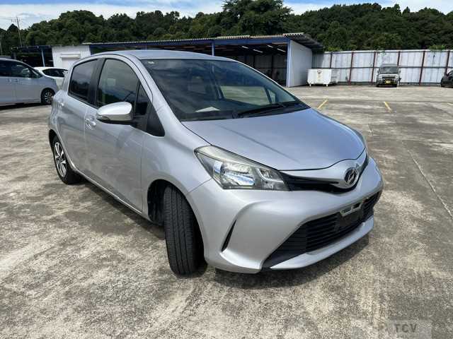 2015 Toyota Vitz