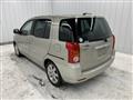 2003 Toyota Raum