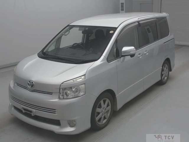 2009 Toyota Voxy