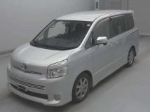 2009 Toyota Voxy