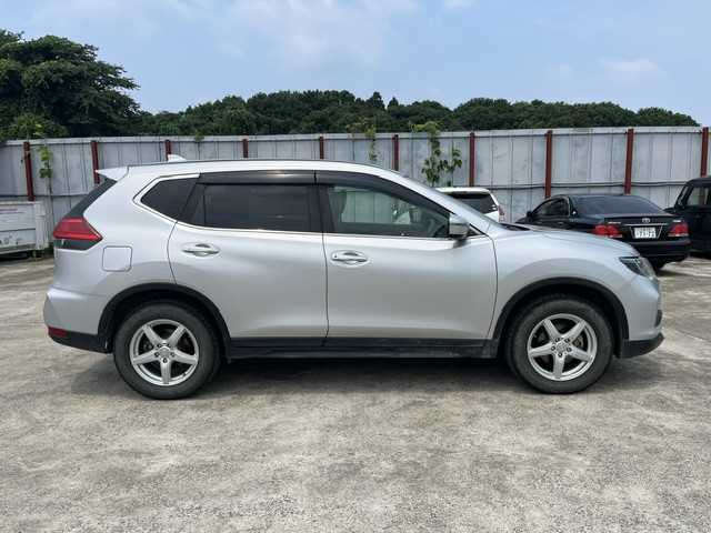 Nissan X-Trail 2019 photo 2