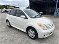 2005 Toyota IST