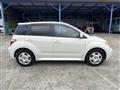2005 Toyota IST