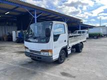 2000 Isuzu Elf
