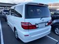 2005 Toyota Alphard