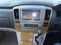 2005 Toyota Alphard