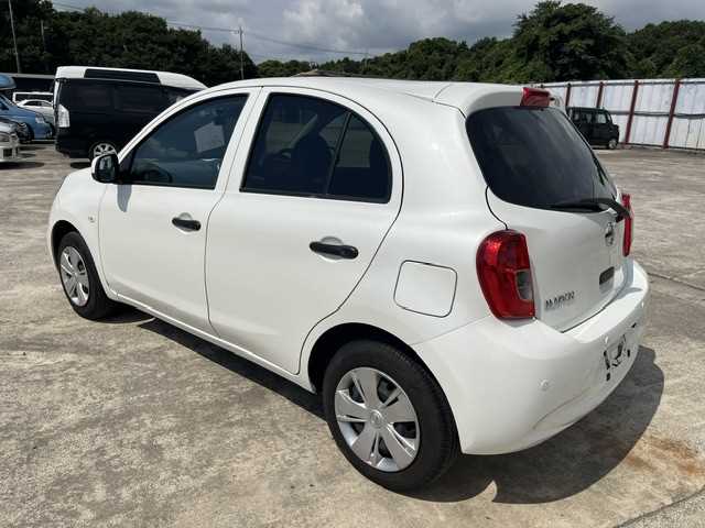 Nissan March 2021 photo 2