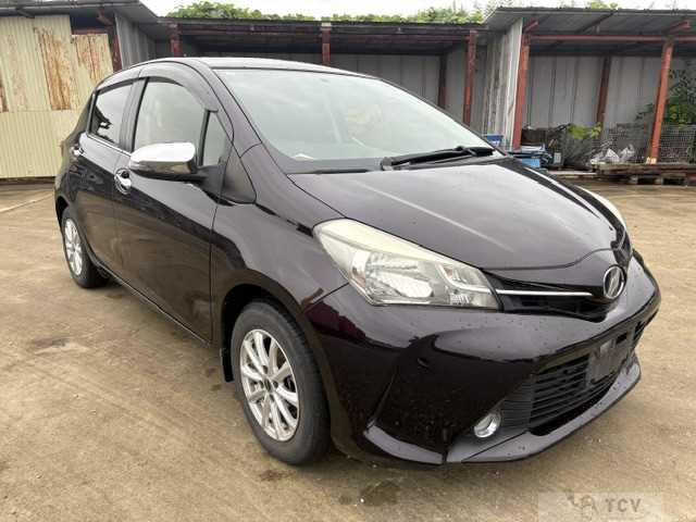 2015 Toyota Vitz