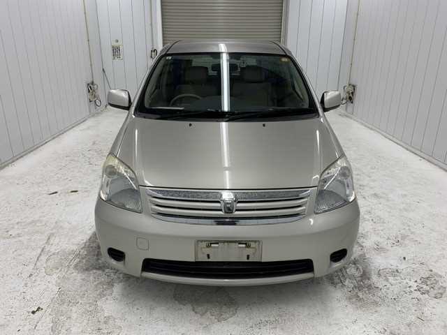 Toyota Raum 2003 photo 5