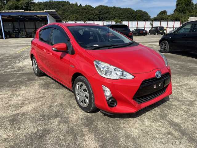 2015 Toyota AQUA