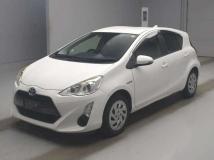 2015 Toyota AQUA