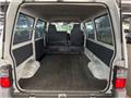 2005 Mazda Bongo Van