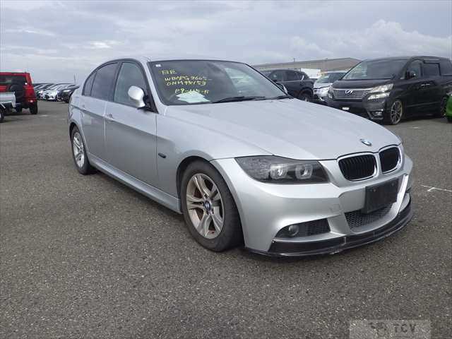 2011 BMW 3 Series