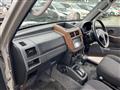 2001 Mitsubishi Pajero Mini